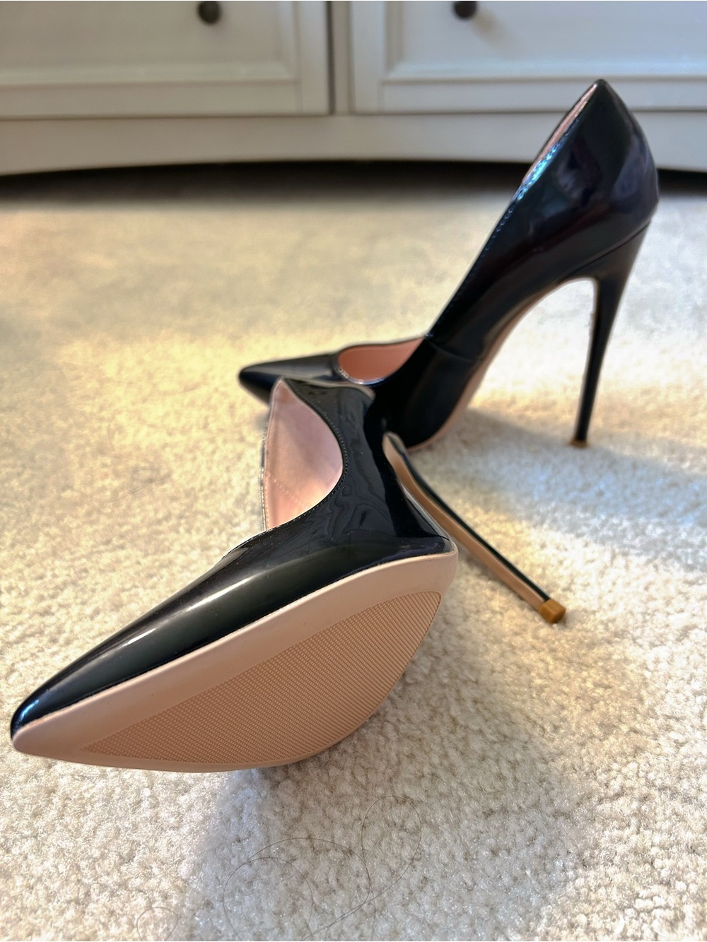 Elisabet Tang Pointed Toe Heels - Picture 2 of 5